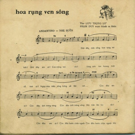 luutronglu_Hoa rụng ven sông1