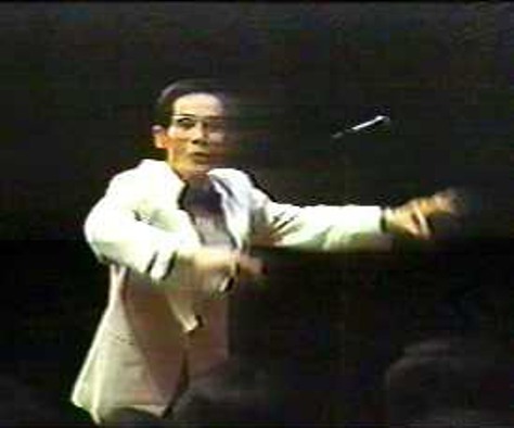 Ca trưởng Hải Linh.