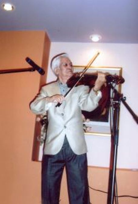 Nhạc sĩ Đan Thọ, Houston 2006 (Hình: Hồ Đình Vũ).