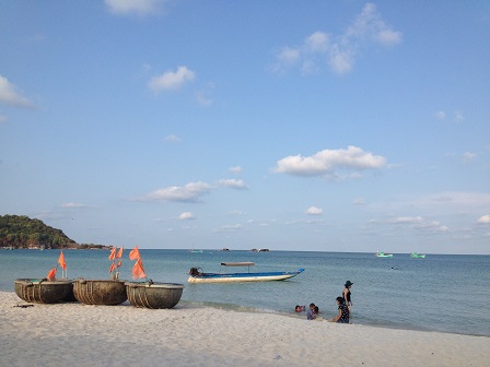 2/ Biển buổi chiều ở bãi kem Phú Quốc