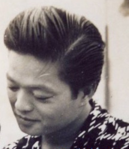 Thi sĩ/Tài tử điện ảnh Nguyễn Long thời trẻ.