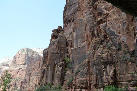 Góc phải Life on The Vertiacl nhìn ra.