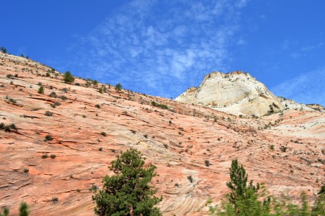 Nhiều lớp đá cát Navajo.