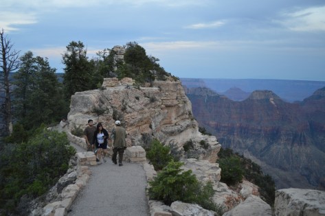 Sắp đến nơi rồi.