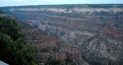 Toàn cảnh bên trái North Rim Canyon.