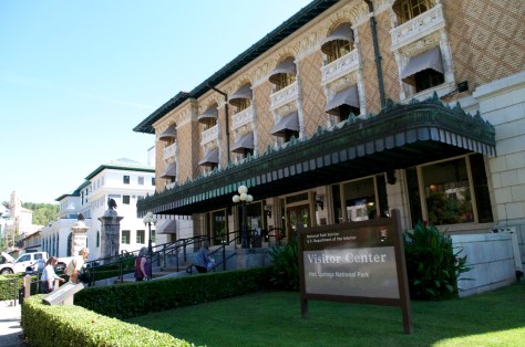 Khu vực Trung Tâm Phục Vụ Du Khách.