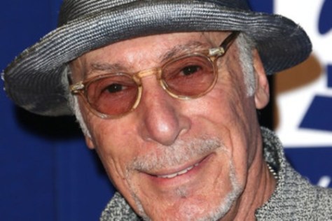 Nhạc sĩ Jeff Barry.