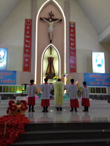 Thánh lễ khai giảng năm học giáo lý Nk. 2016 – 2017. Tại giáo xứ Bù Đăng sáng Chúa nhật 25/ 9/ 2016.