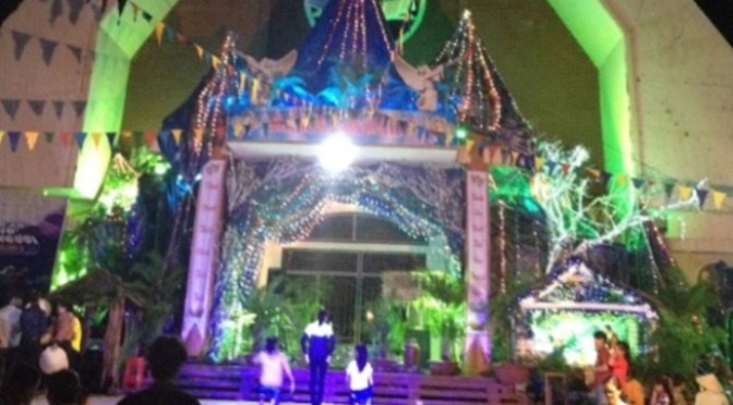 Ảnh sinh hoạt hằng ngày – Dec 24, 2016 – Những hang đá trong khuôn viên nhà thờ giáo xứ Bù Đăng