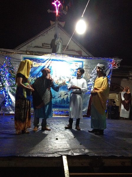 10-Cảnh Toobia con gặp bố mẹ của Sara