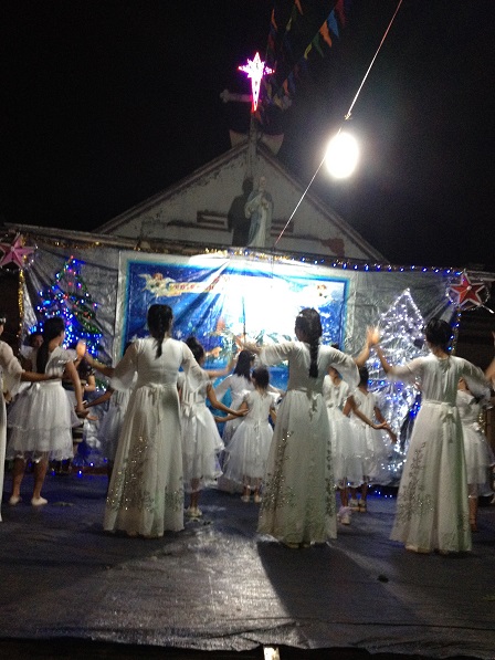 18_Các em Thiếu nhi Sơn Lang múa Mong đợi Đấng Cứu Thế (5)