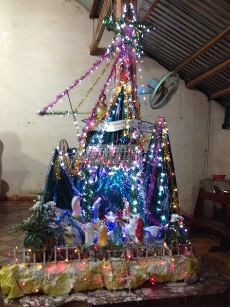 4_Hang đá trong nhà thờ sóc Sơn Lang