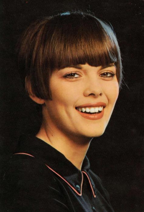 Mireille Mathieu.