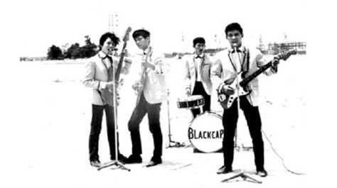 Ban nhạc The Black Caps. Từ trái sang: Minh Phúc, Ngọc Tùng, Billy Hùng, Quốc Huy - ẢNH: TƯ LIỆU