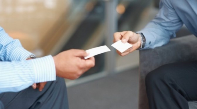 Bài học ngoại giao 7 – Dùng tên trong giao tiếp quốc tế