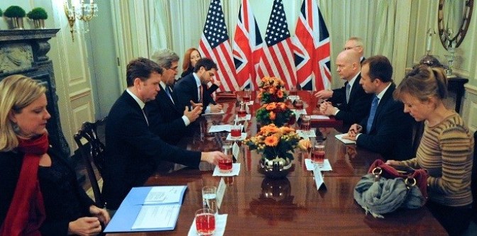 Bài học ngoại giao 6 – Nói chuyện với người nước ngoài