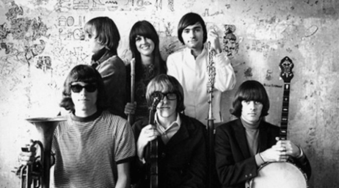 White Rabbit – Thỏ Trắng