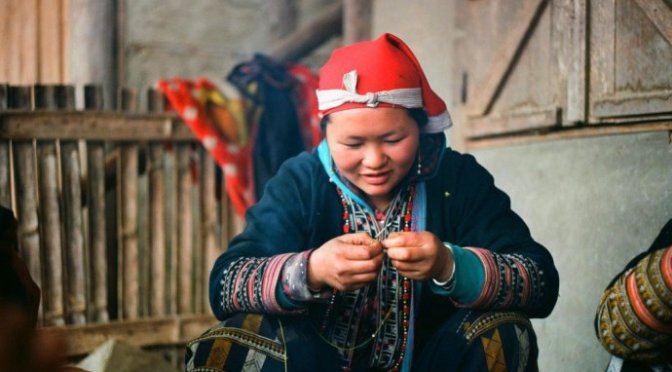 Thăm người Dao đỏ