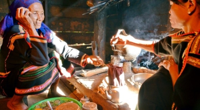 Hạnh phúc vì có việc làm