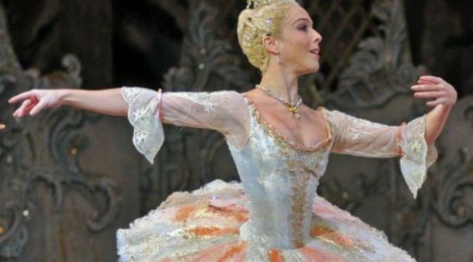 Điệu vũ của cô tiên Kẹo Cứng