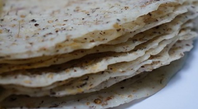 Sướng vui ăn bánh tráng