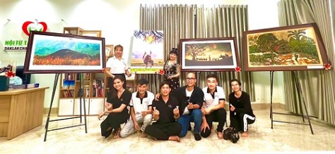 Ekip livestream của Cty IDEA