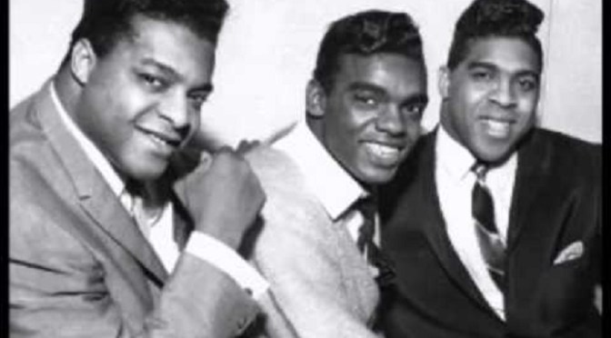 Hét, phần 1 & 2 – Shout, Pts. 1 & 2