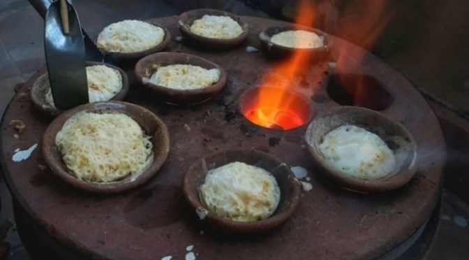 Nhớ bánh căn xóm Kim Bồng